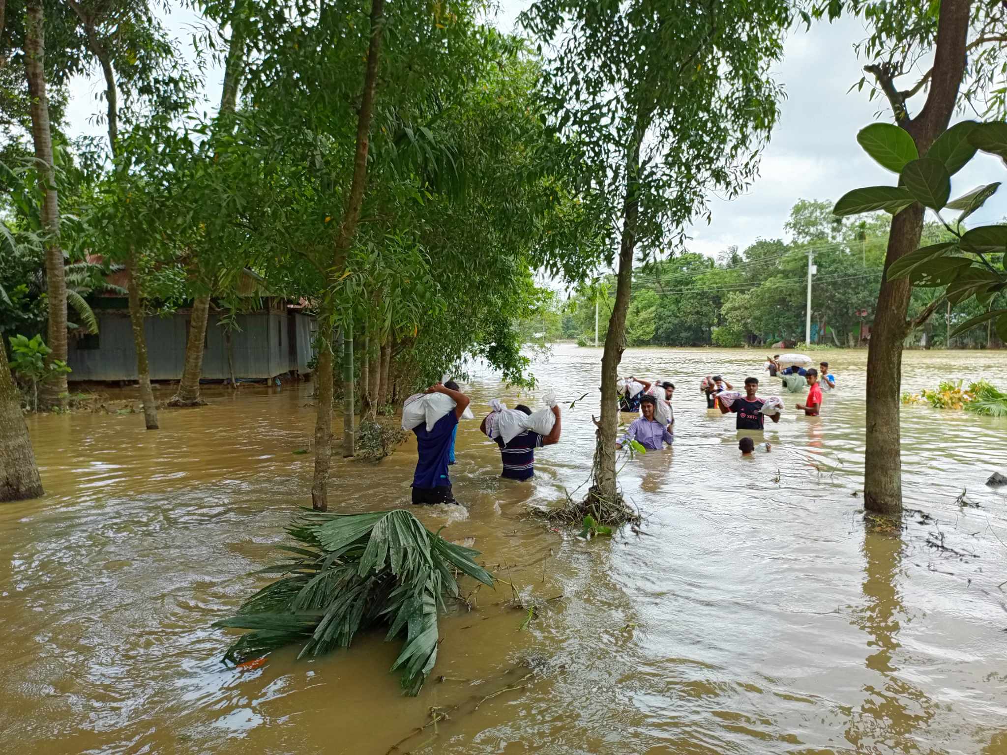 Flood Relief Distribution by the SYDS